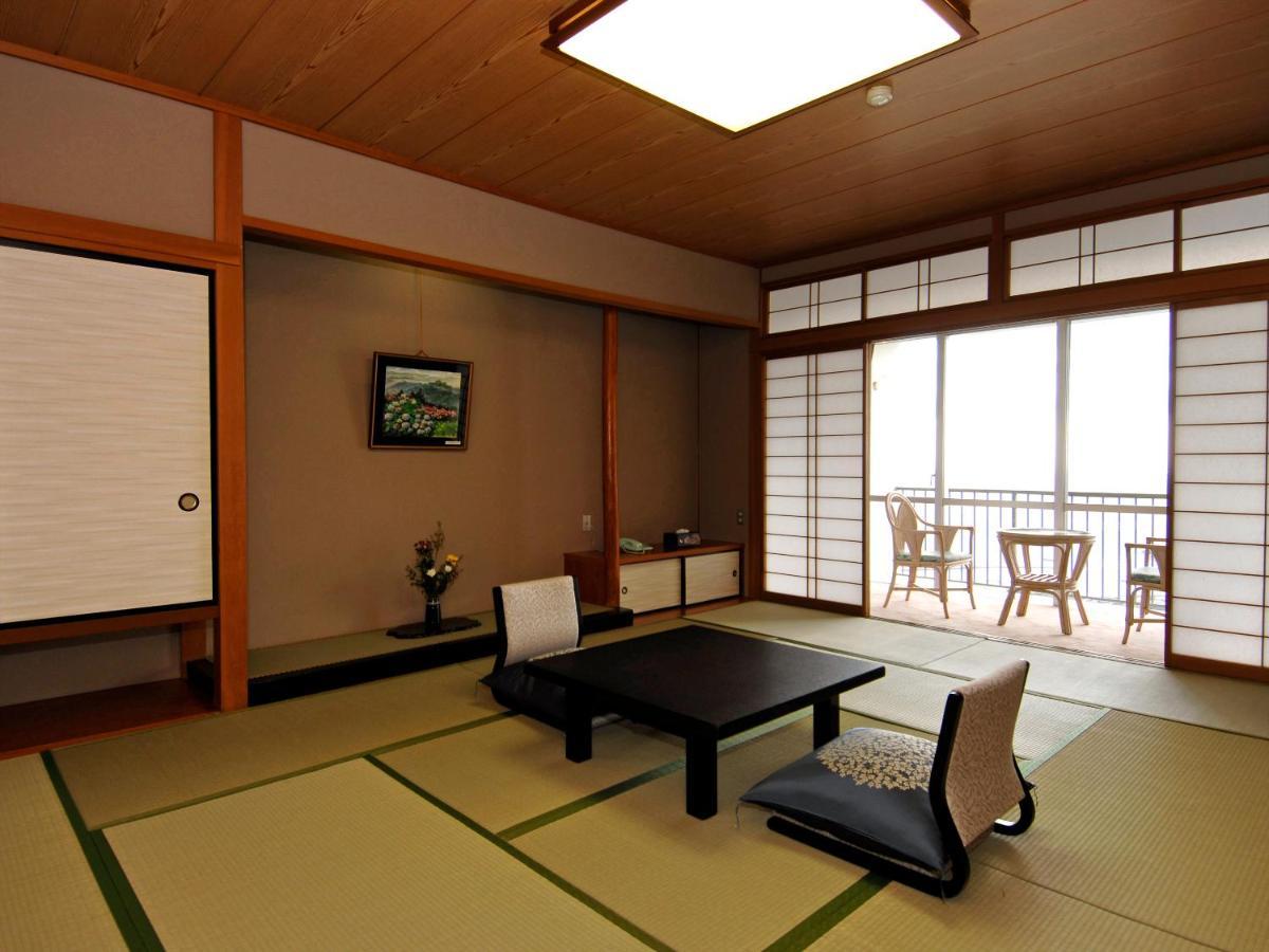 Gamagori Onsenkyo Mikawa Bay Hills Hotel Nishio Exterior photo